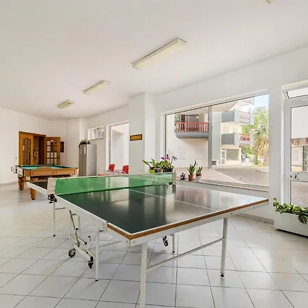 Marina, Av Tivoli Vilamoura